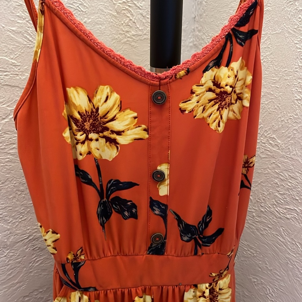 Jumper - Picture 2 of 3